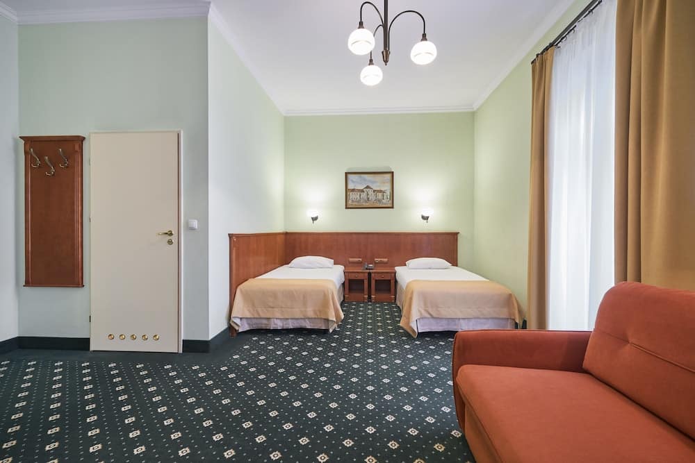 6f73f91ce990e7307888f7ff8430f2f7