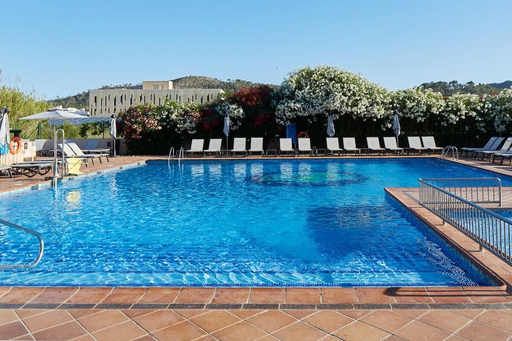 9bfe5b20800a4bf7007a144b66909073