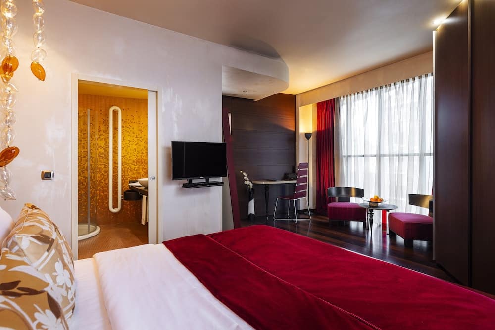 b8286338eb3b5b80fda4a234b964b371