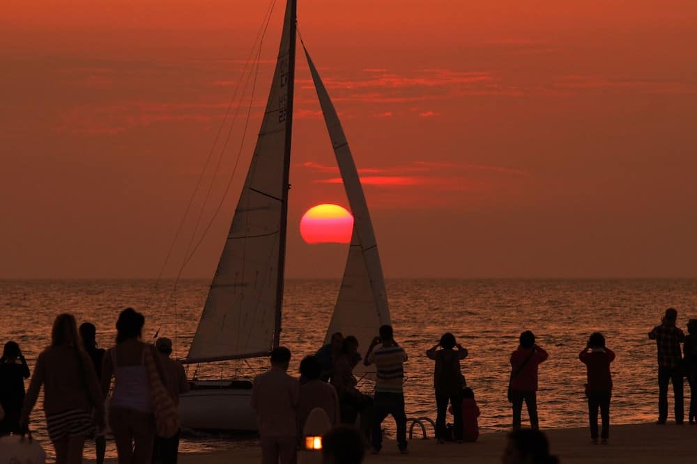 03cbed868a916a8f9a5673247683a432