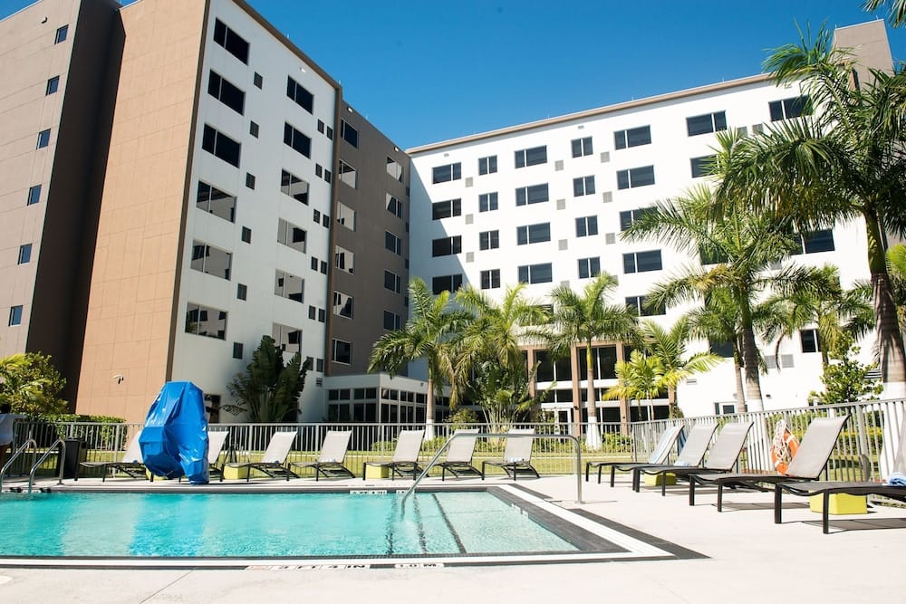 23efb4f00e91cf42b026c2bb5db85597