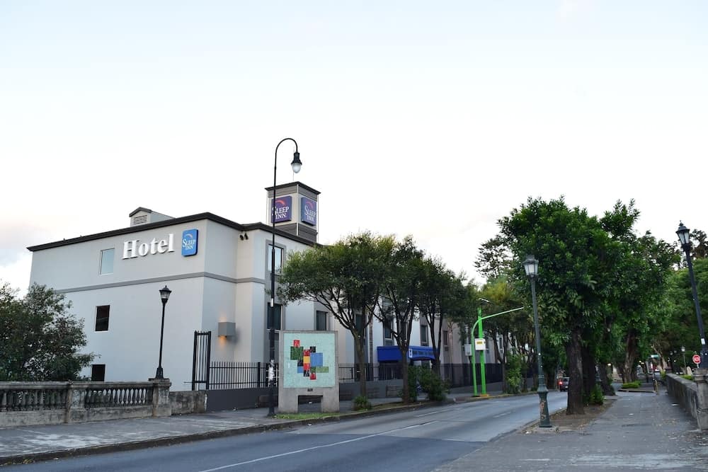 5a42a92dc067d52128a20d78fe71e495