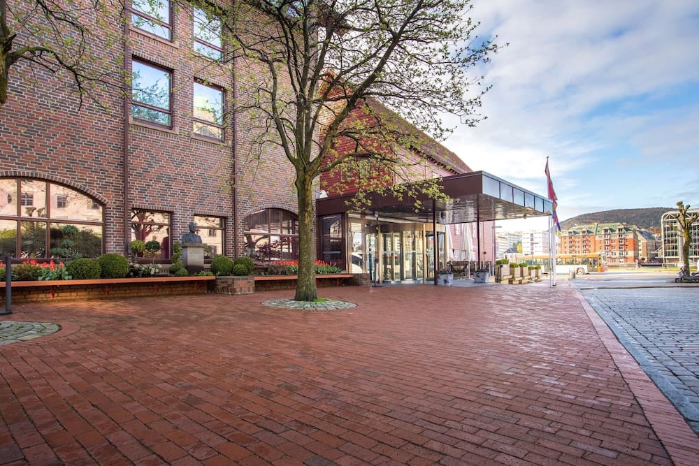 8ccb7cec24f258393c7d2482e1e14b7d