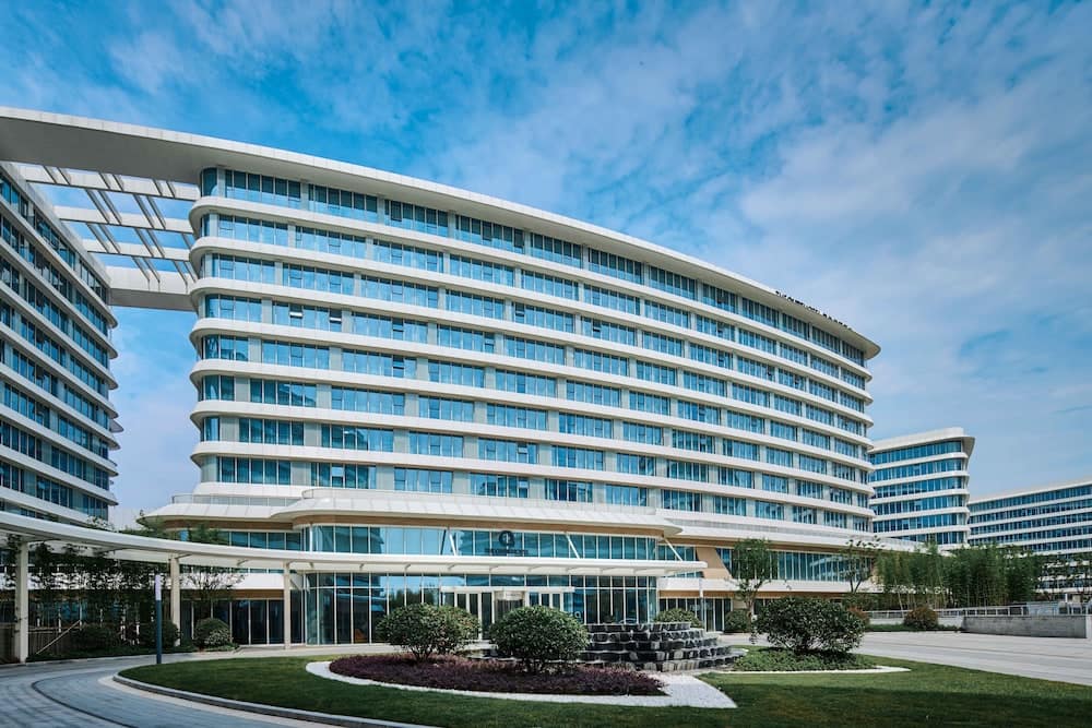 d3e33088b0440bae184c78bdd4e1877e