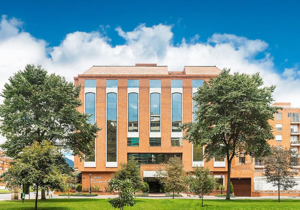 6b8b5b0f7b175e419e4d7a9640ebbc24