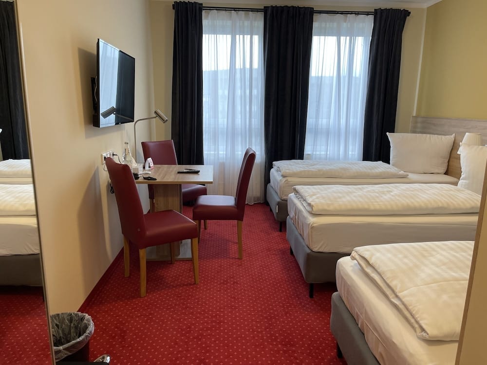 c12b51cd09eb35ba207b00d90b0d668b