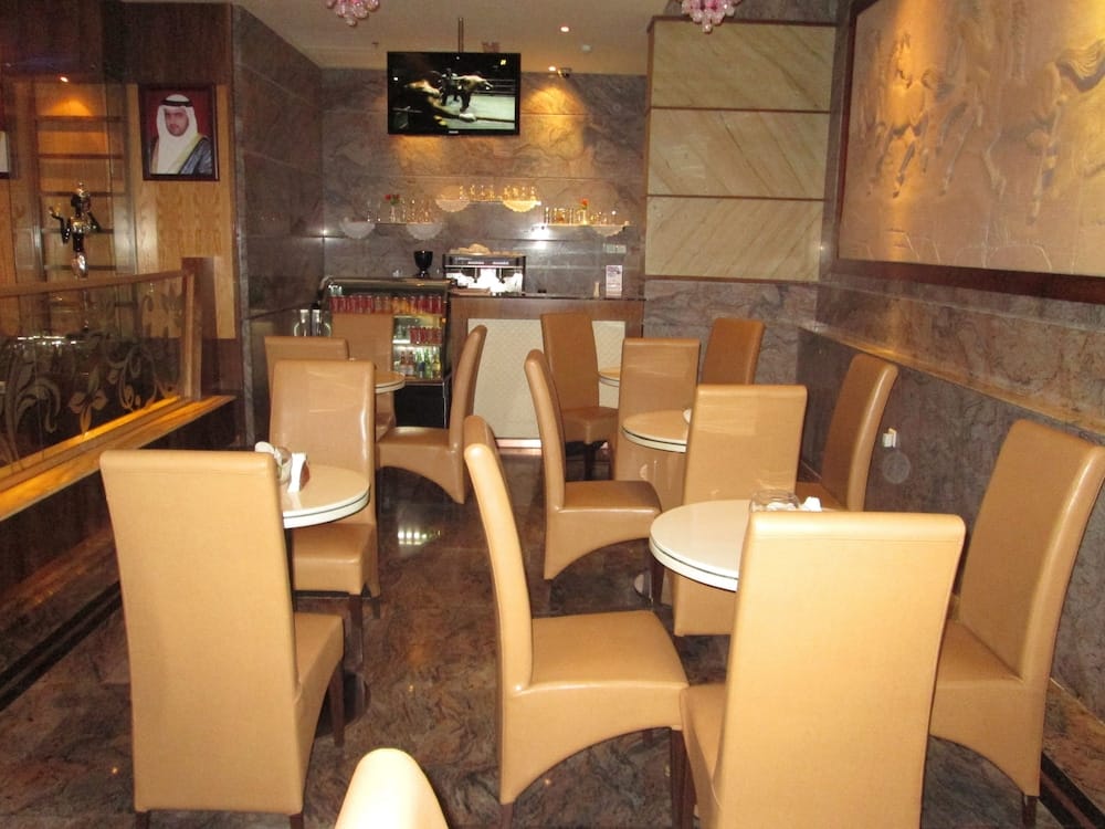 aHR0cHM6Ly9ob3RlbGltYWdlcy5zdW5ob3RlbHMubmV0L0hvdGVsSW5mby9ob3RlbEltYWdlLmFzcHg_aWQ9MjczNTQwMzk