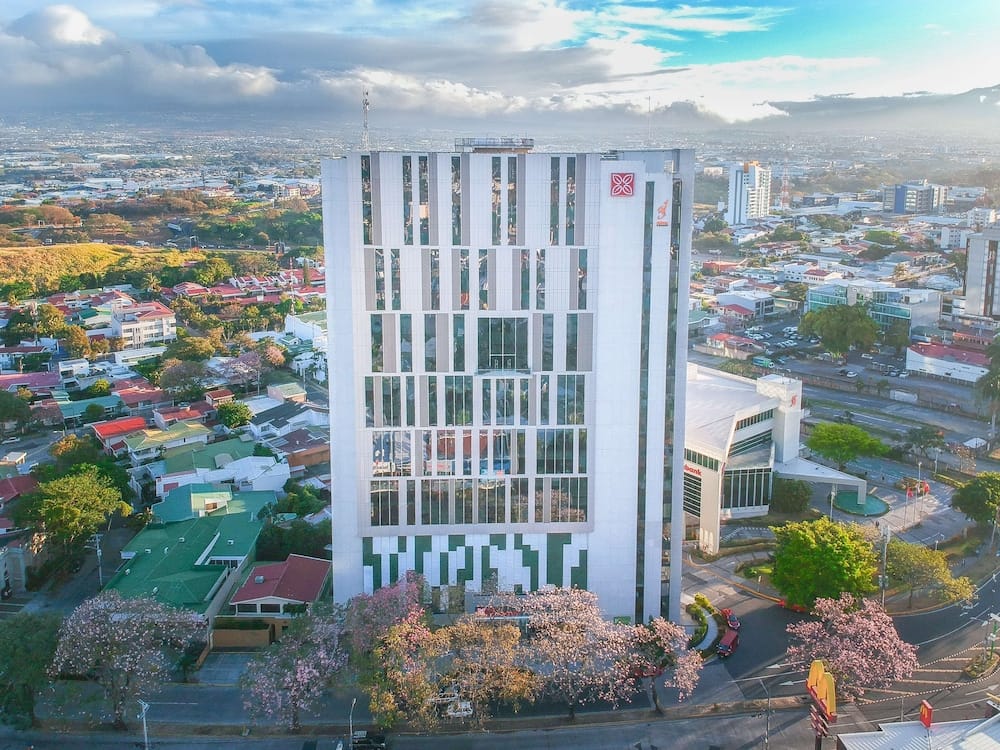 7061748d9902cf4b2f505f36af98bfca