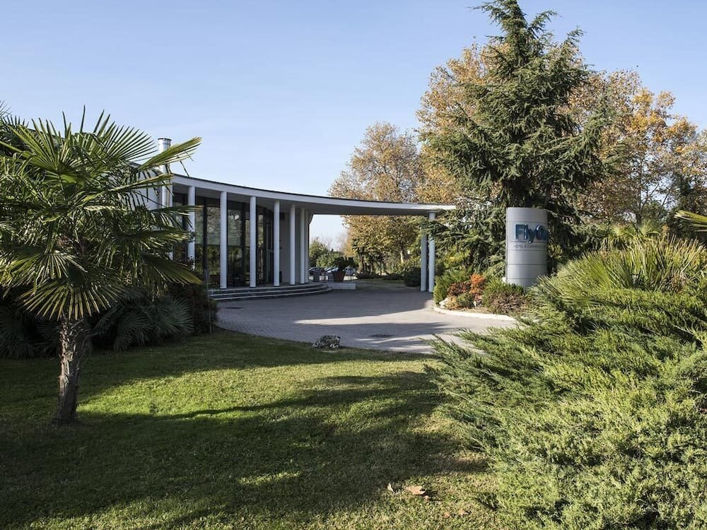 af00b5c8bc420ec6420cfed307f0524e