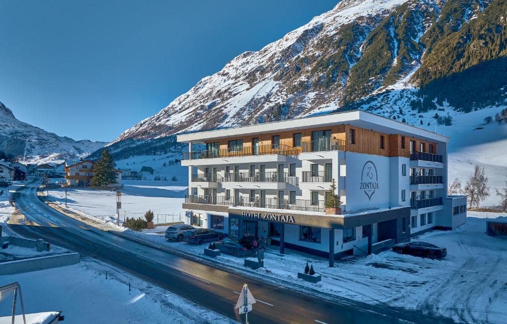 Hotel_Zontaja