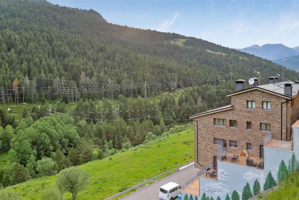 e417dffb-27bb-4908-b61e-e84d0b5ef4bb