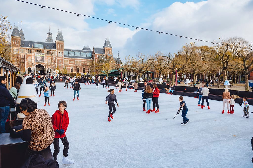IJsbaan Museumplein in Amsterdam