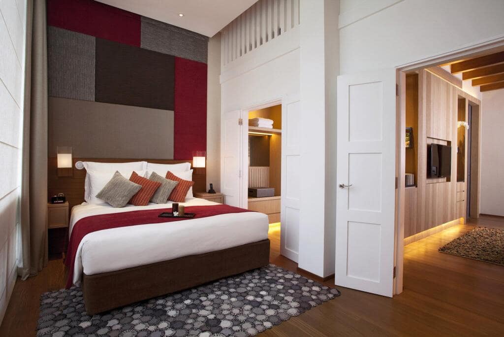 6df9d3a85bafc74f7bbbbc11f020981b9b9403de