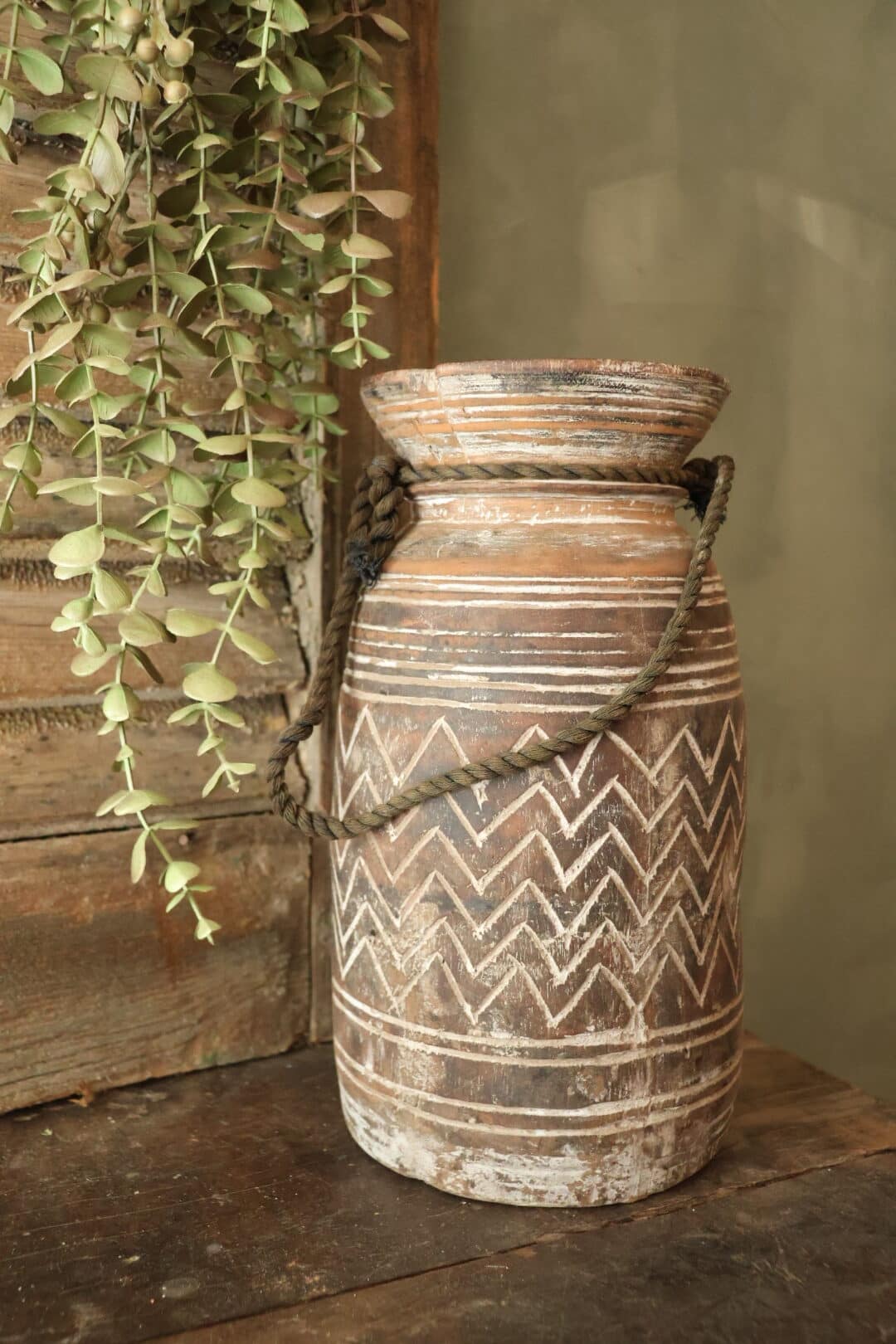 Nepalese kruik met patroon nr.2