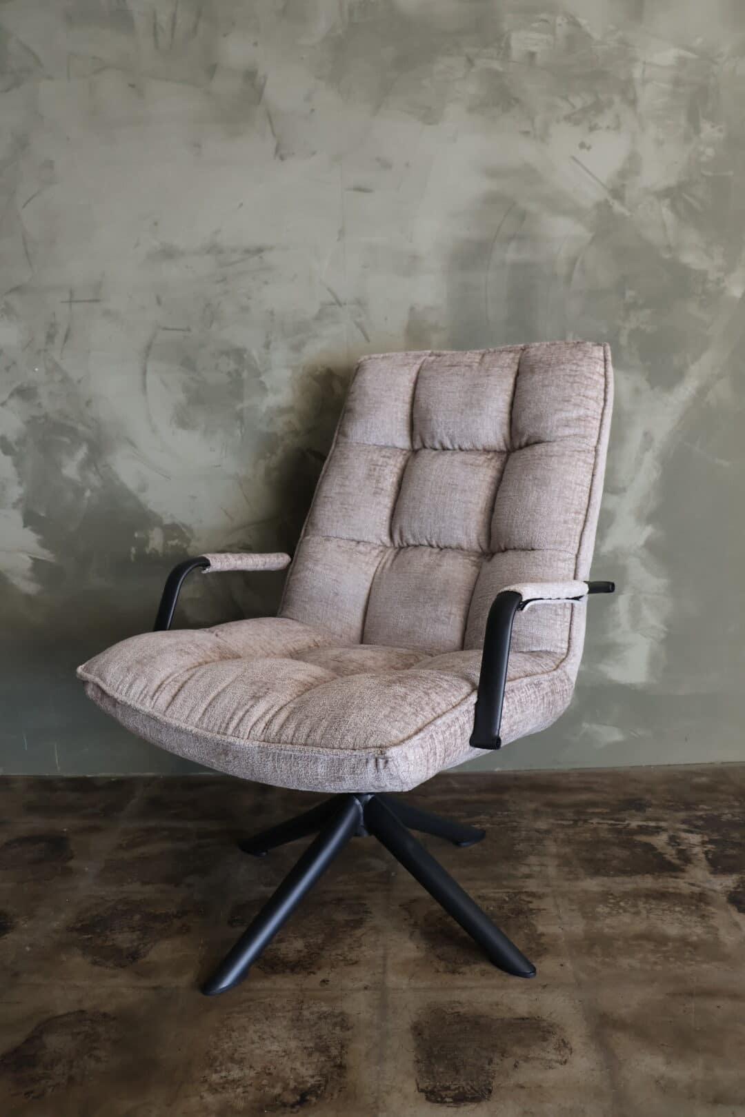 Draaifauteuil Hilda zand