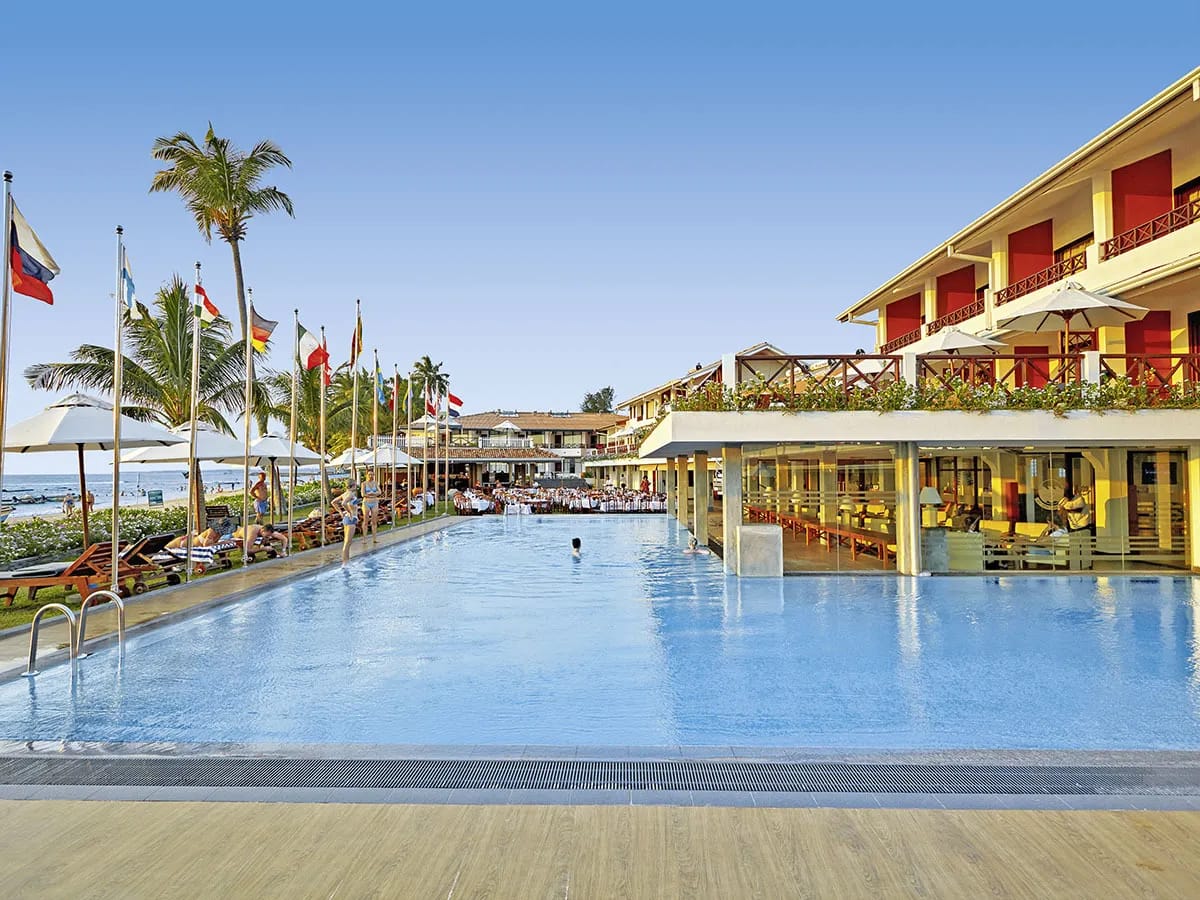 aW1hZ2VzLXR3ZC13aGl0ZWxhYmVsLXByZC9hbGx0b3Vycy9RMDFDTURJM1h6QTRMbXB3Wnc