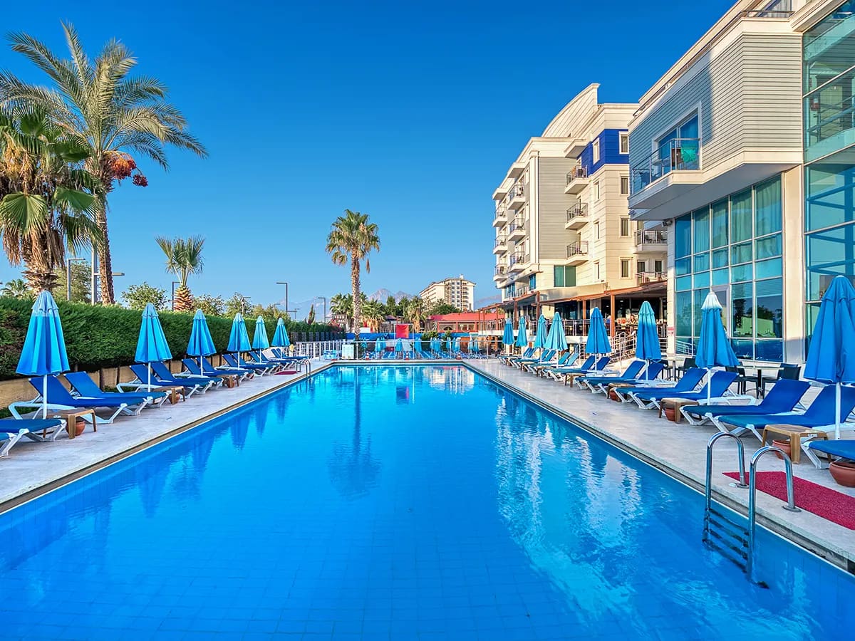 aW1hZ2VzLXR3ZC13aGl0ZWxhYmVsLXByZC9hbGx0b3Vycy9RVmxVT1RNeFh6QTFMbXB3Wnc