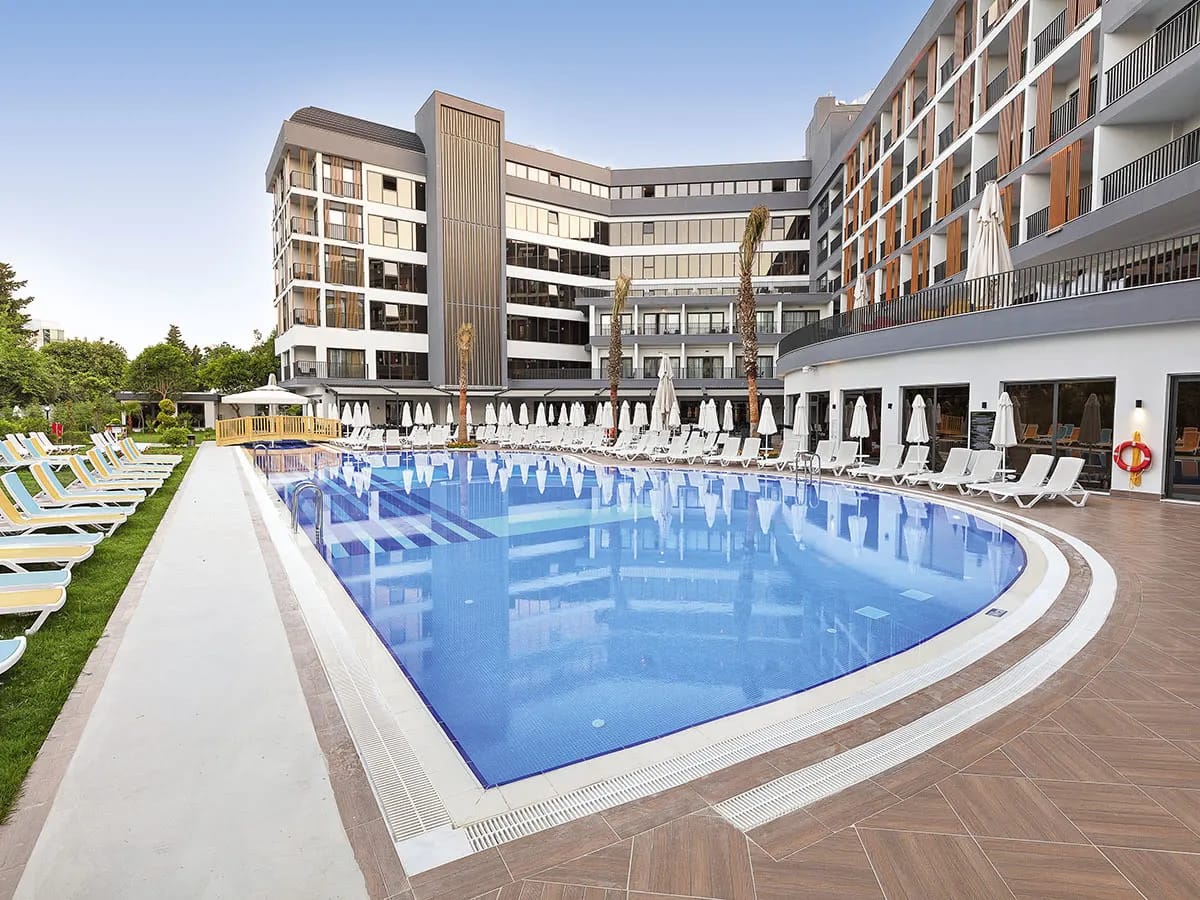 aW1hZ2VzLXR3ZC13aGl0ZWxhYmVsLXByZC9hbGx0b3Vycy9RVmxVTmpJd01UQXVhbkJu