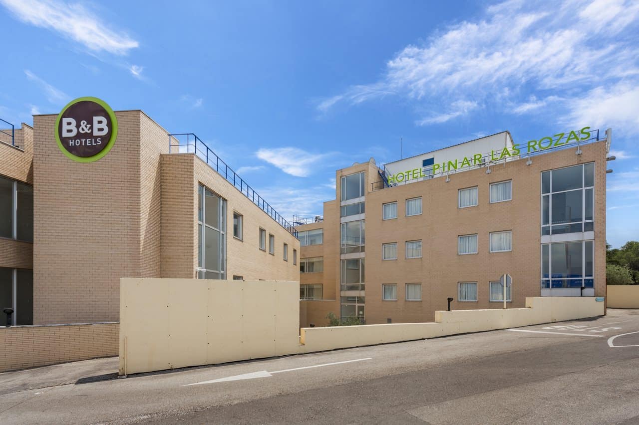 aHR0cHM6Ly9ob3RlbGltYWdlcy5zdW5ob3RlbHMubmV0L0hvdGVsSW5mby9ob3RlbEltYWdlRnVsbC5hc3B4P2lkPTExNDE2Mjgx