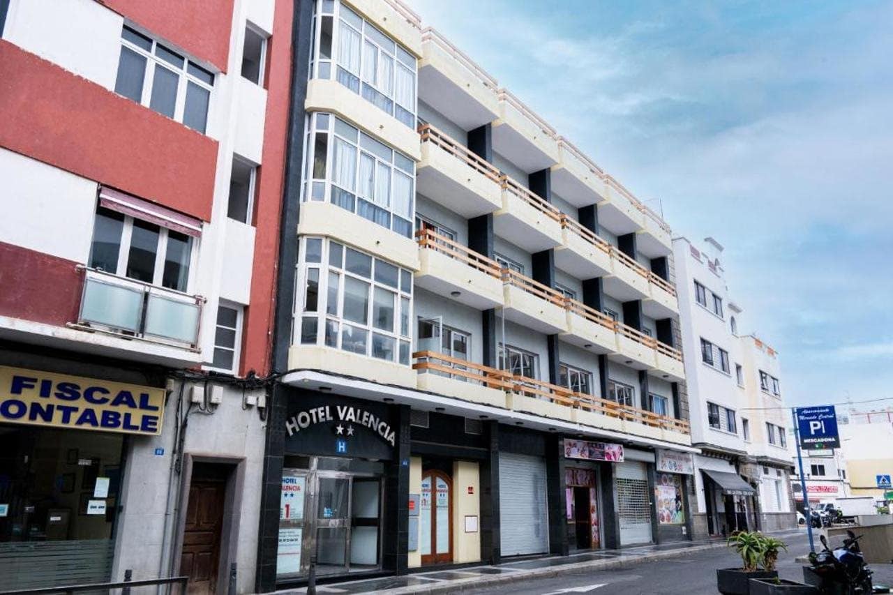 aHR0cHM6Ly9ob3RlbGltYWdlcy5zdW5ob3RlbHMubmV0L0hvdGVsSW5mby9ob3RlbEltYWdlRnVsbC5hc3B4P2lkPTI1MTMwMjE4