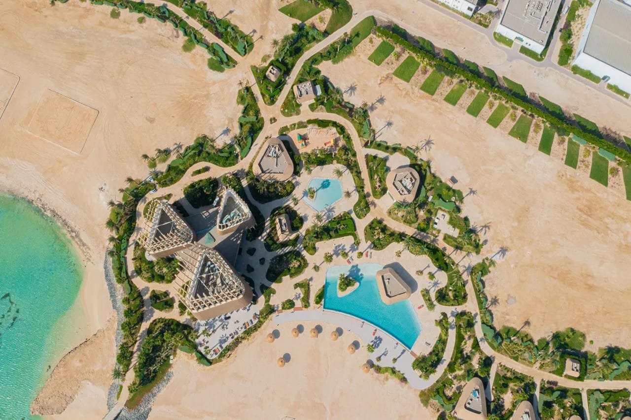 aW1hZ2VzLXR3ZC13aGl0ZWxhYmVsLXByZC92ZXJhc29sZS9hSFIwY0hNNkx5OW9iM1JsYkdsdFlXZGxjeTV6ZFc1b2IzUmxiSE11Ym1WMEwwaHZkR1ZzU1c1bWJ5OW9iM1JsYkVsdFlXZGxSblZzYkM1aGMzQjRQMmxrUFRJME56WXdOVEk0