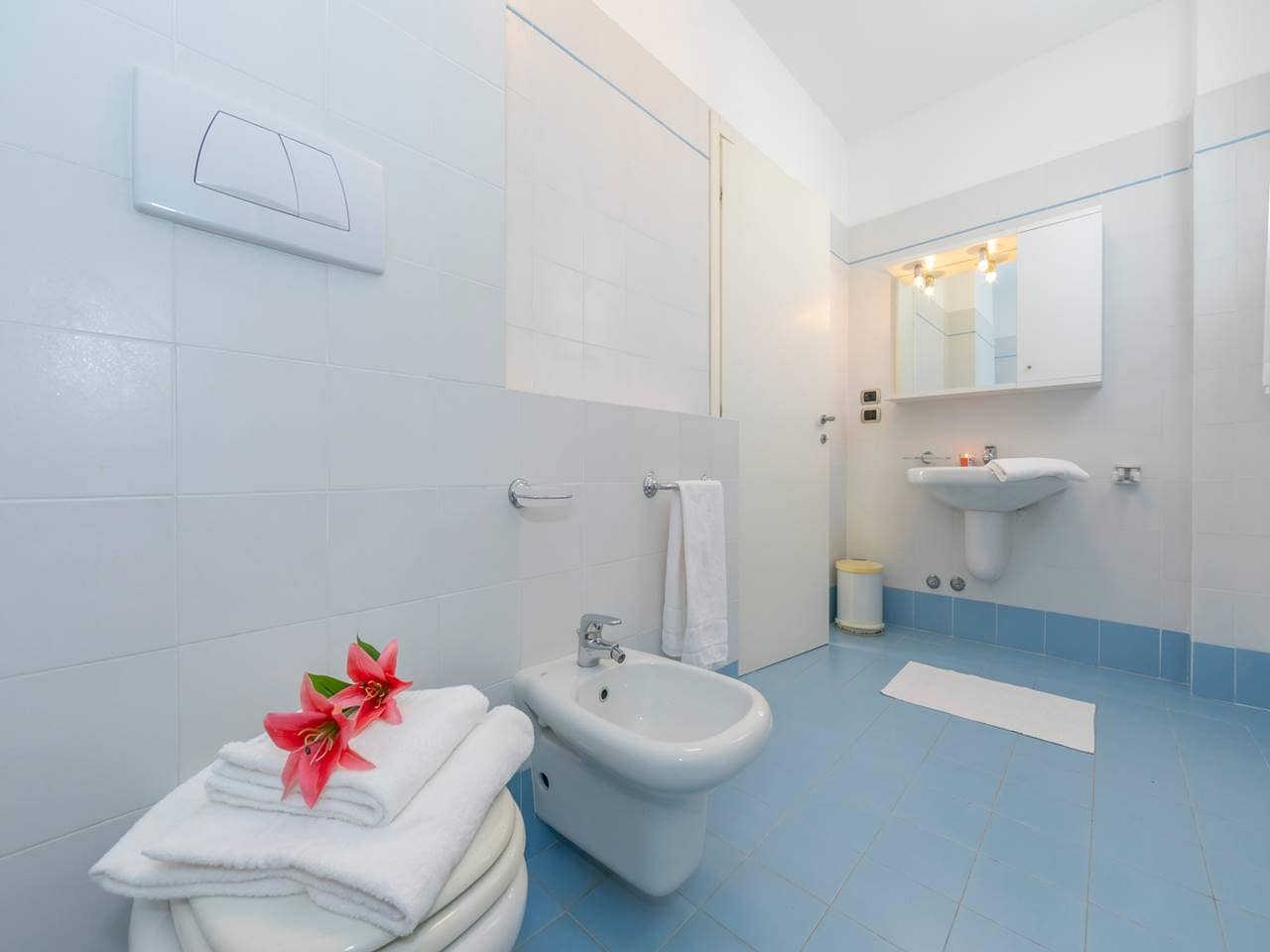 3bedroom-villa-3levels-bathroom-on-the-first-floor-2-web