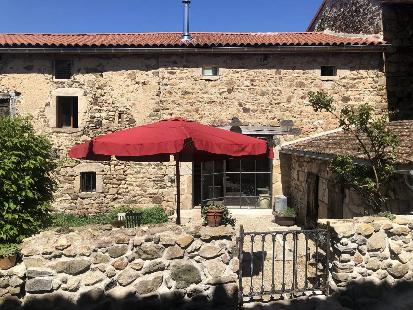 a300227fd9fd5c4fb7914d17b7deb39c