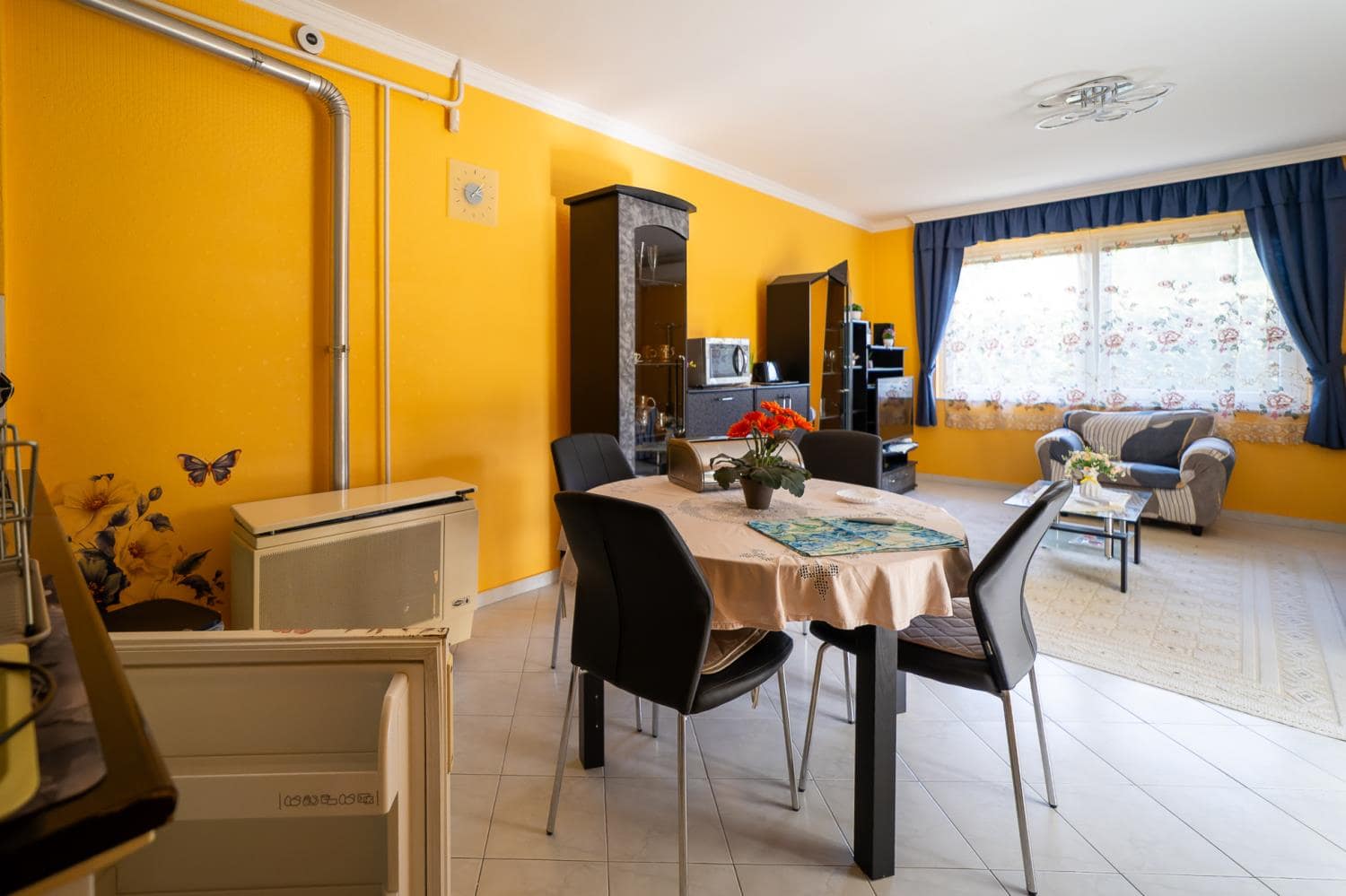 345a90ac-2edd-45d5-8931-bcea2de4df17