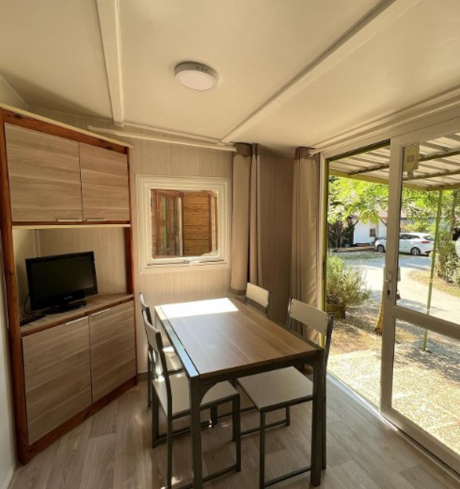 bungalow-urbasa-camping-etxarri