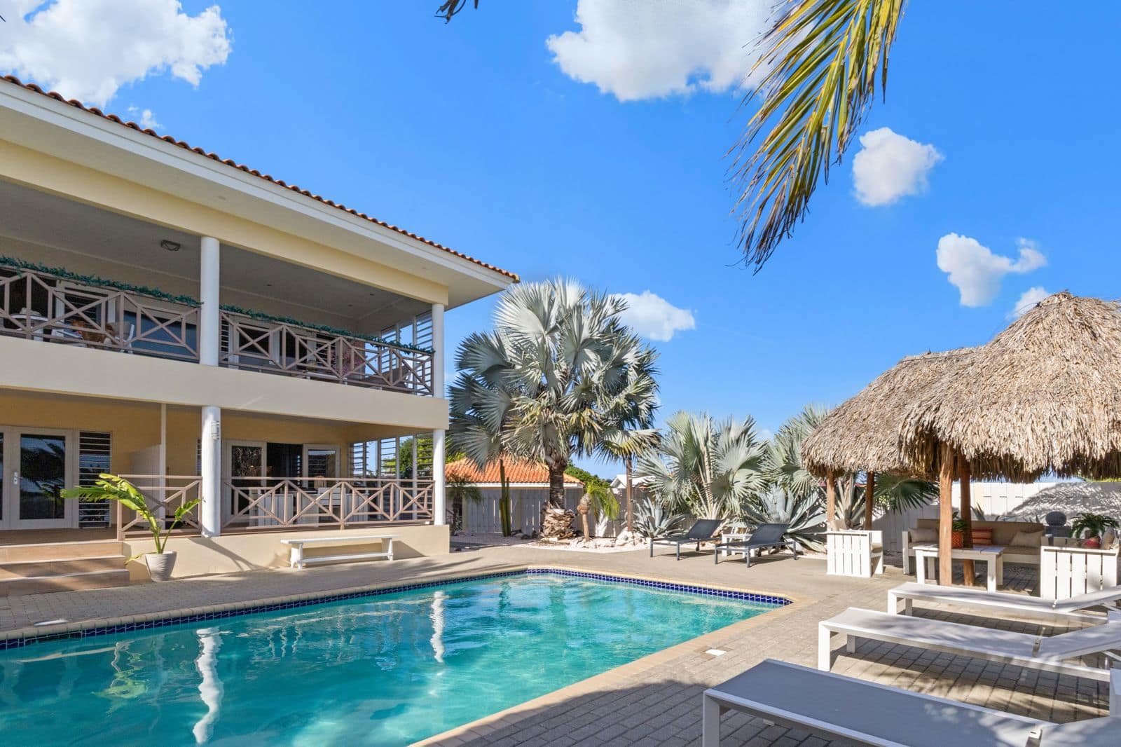 L1E10987A1W1600H1066