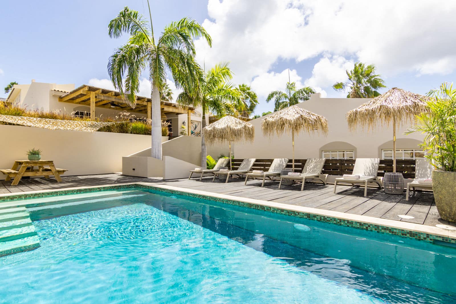 L1E12165A1W1600H1066