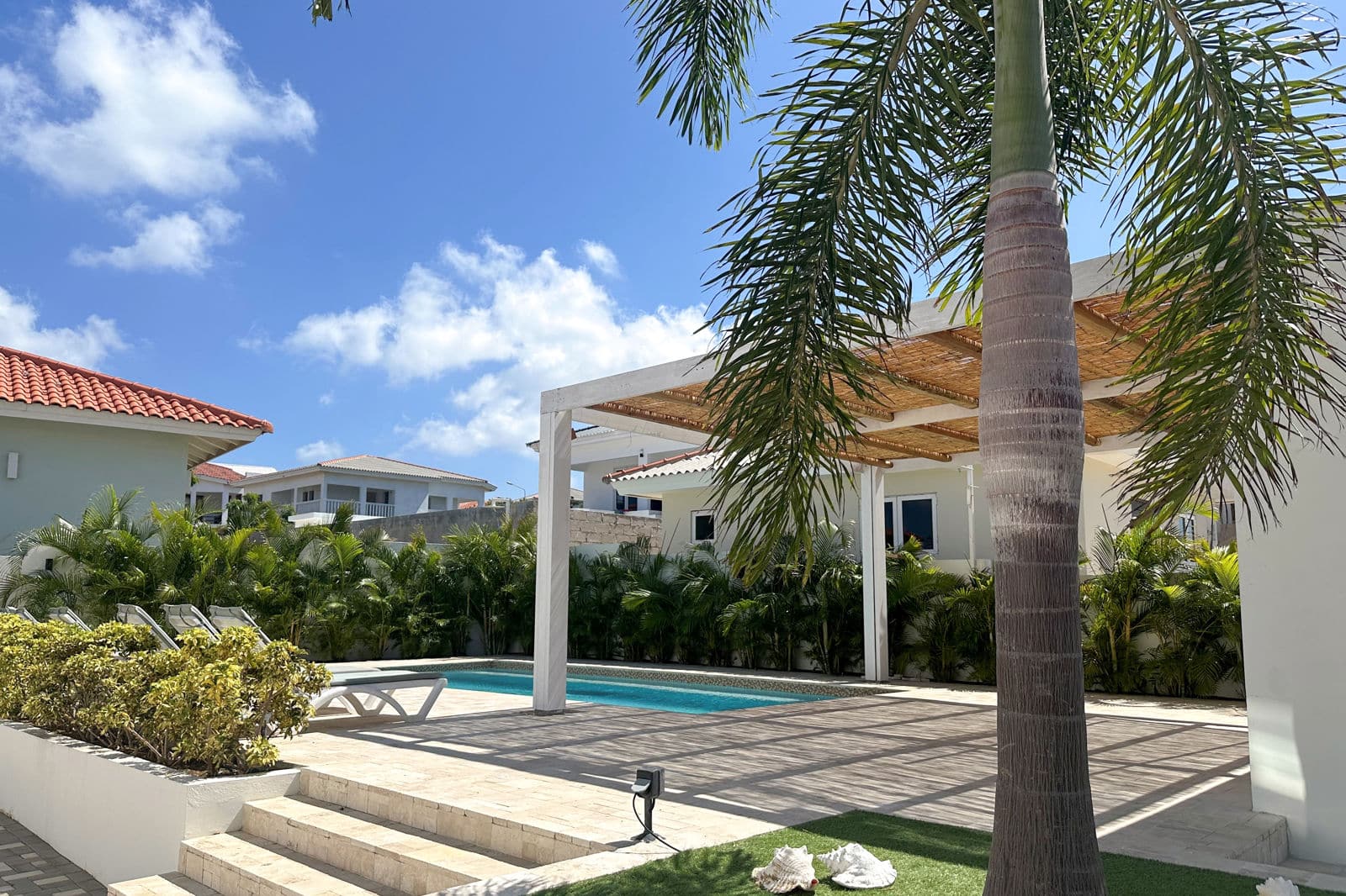 L1E12343A1W1600H1066