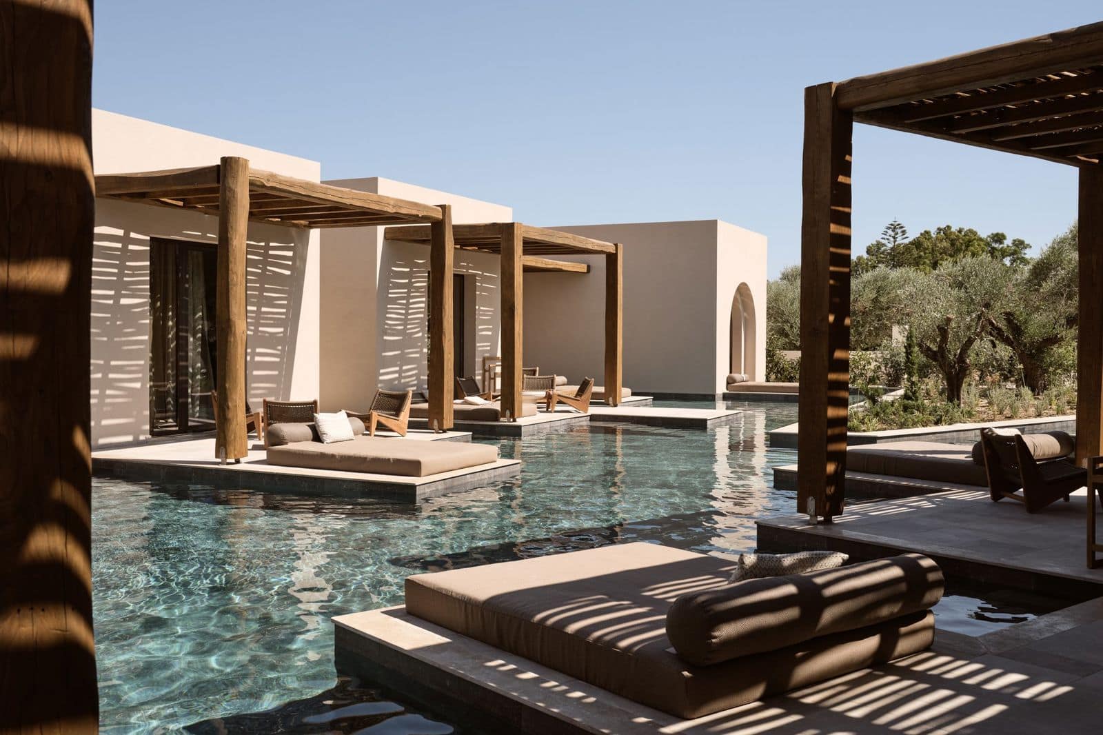 L1E12422A1W1600H1066