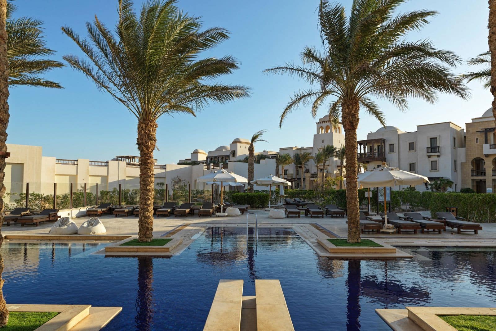 aHR0cHM6Ly9pbWFnZXMtY2RuLmNvcmVuZG9ucmVzb3VyY2VzLmNvbS9MMUU5MDE3QTFXMTYwMEgxMDY2LmpwZz92PTI1MDIwNTE0MTcyOQ