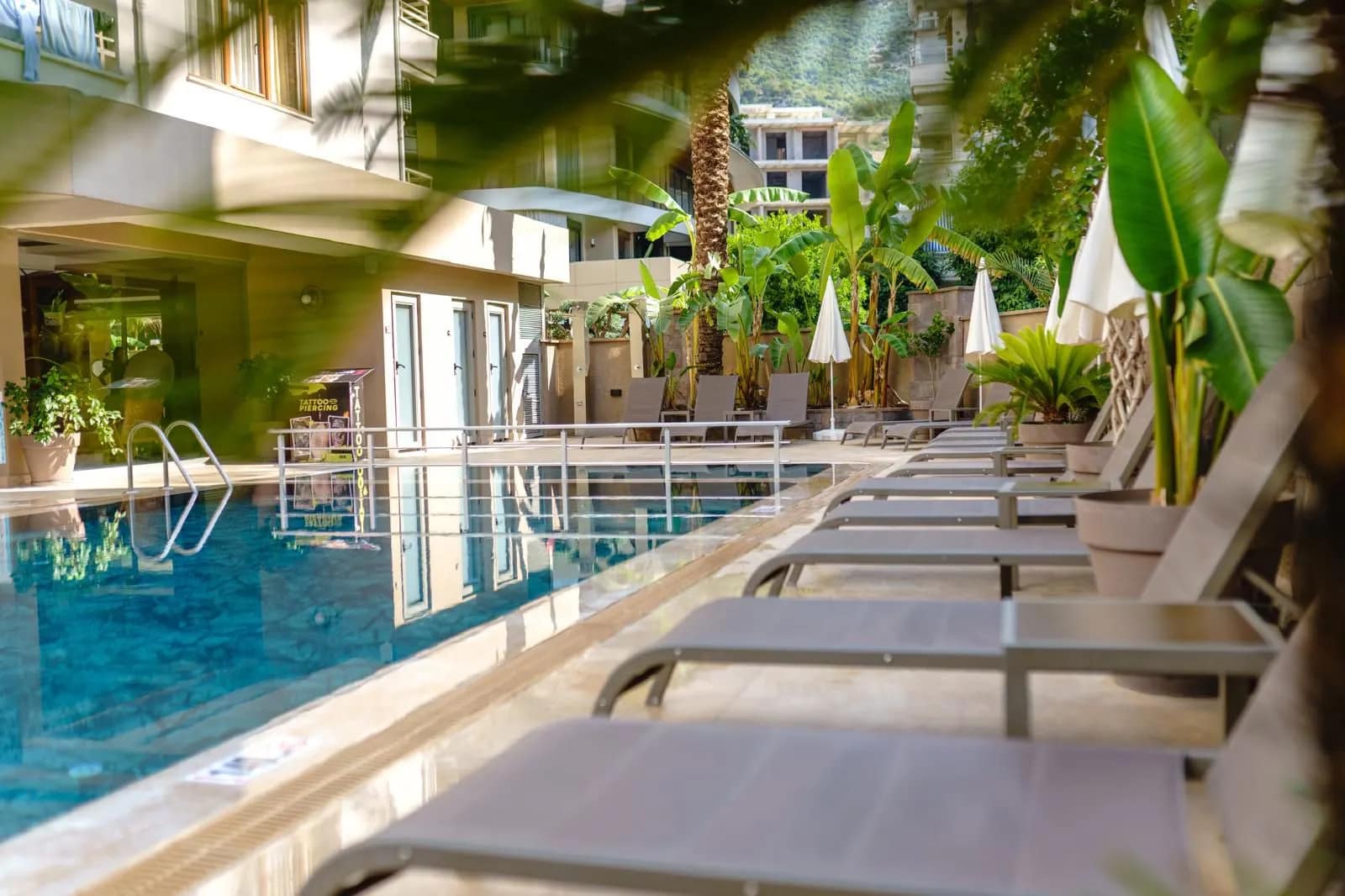 aW1hZ2VzLXR3ZC13aGl0ZWxhYmVsLXByZC9jb3JlbmRvbi9hSFIwY0hNNkx5OXBiV0ZuWlhNdFkyUnVMbU52Y21WdVpHOXVjbVZ6YjNWeVkyVnpMbU52YlM5TU1VVXhNVFF4T0VFeFZ6RTJNREJJTVRBMk5pNXFjR2NfZGoweU5UQTNNalV4TlRBMk1Eaw