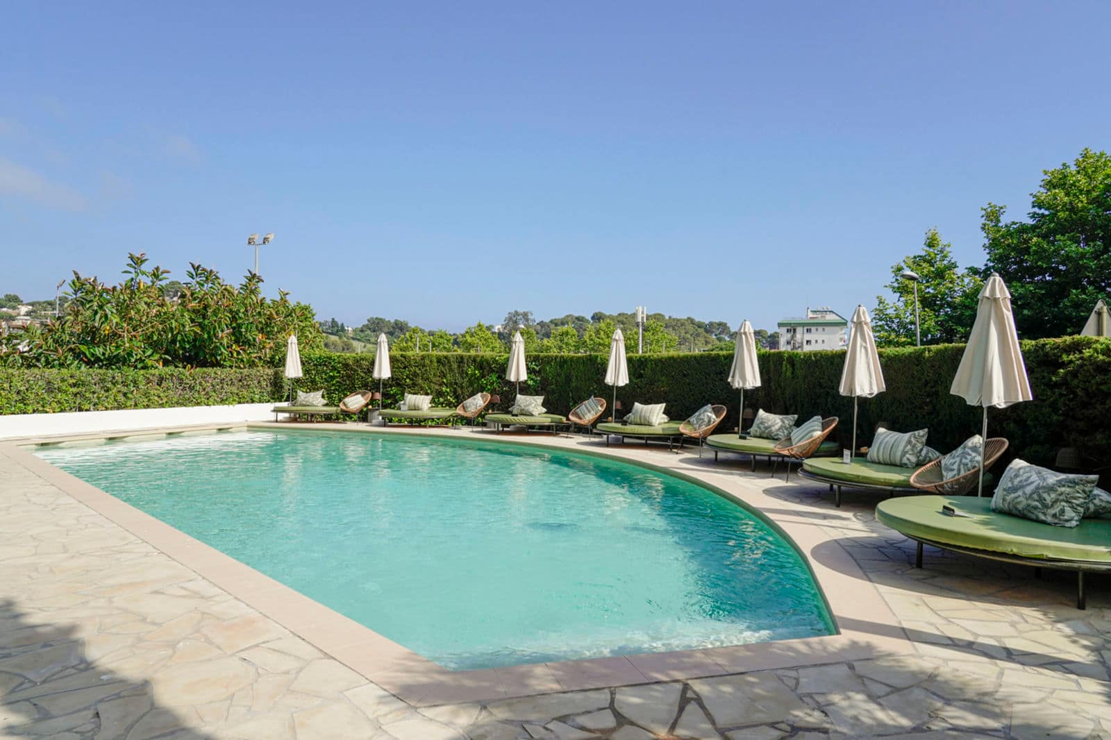 L1E13615A1W1600H1066