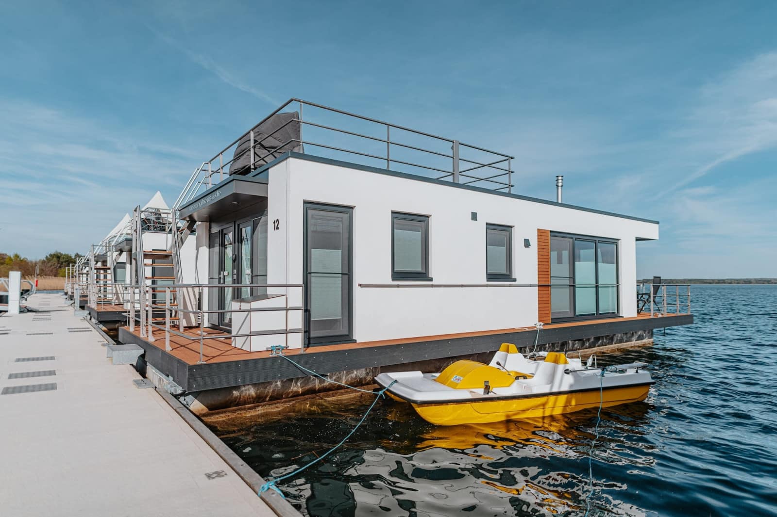 hausboot-am-grabendorfer-see-