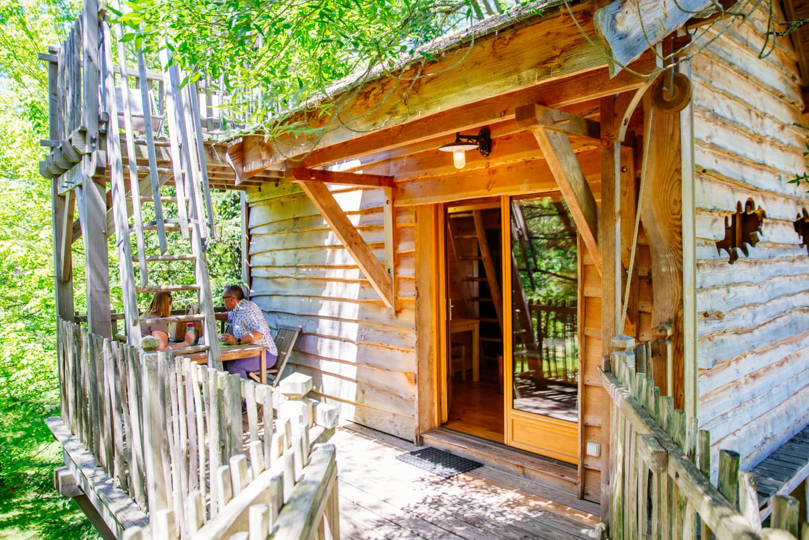 boomhut-palombiere-domaine-ecotelia