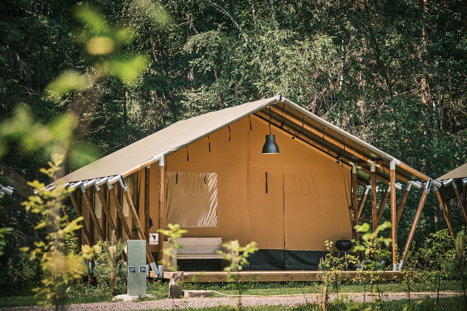 tente-safari-flower-camping-la-steniole