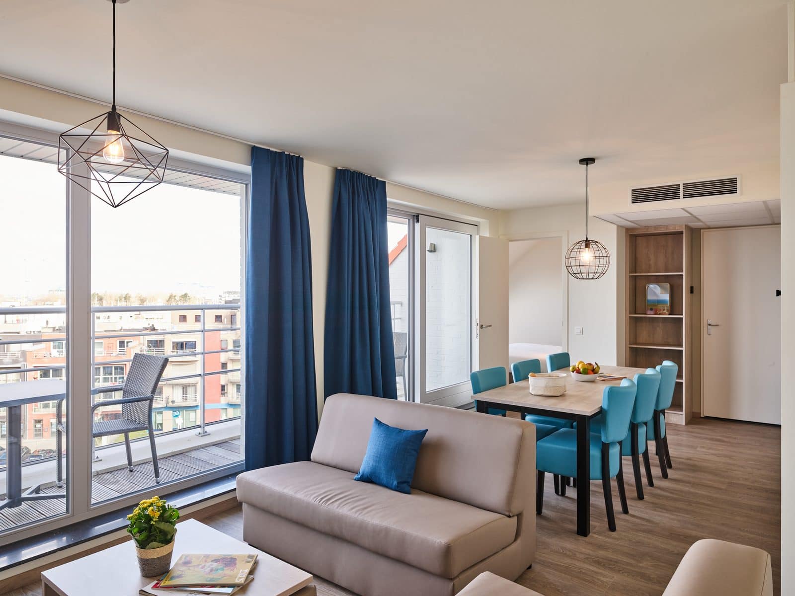 cover_60B2R2DB1BB-18