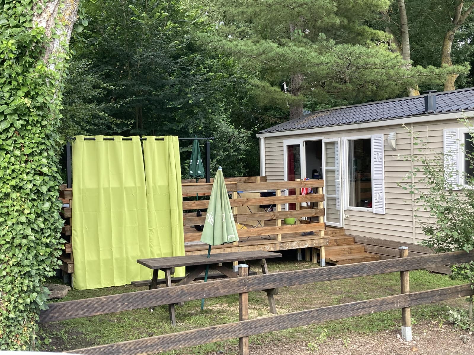 bungalow-du-parc-flower-camping-de-la-trye