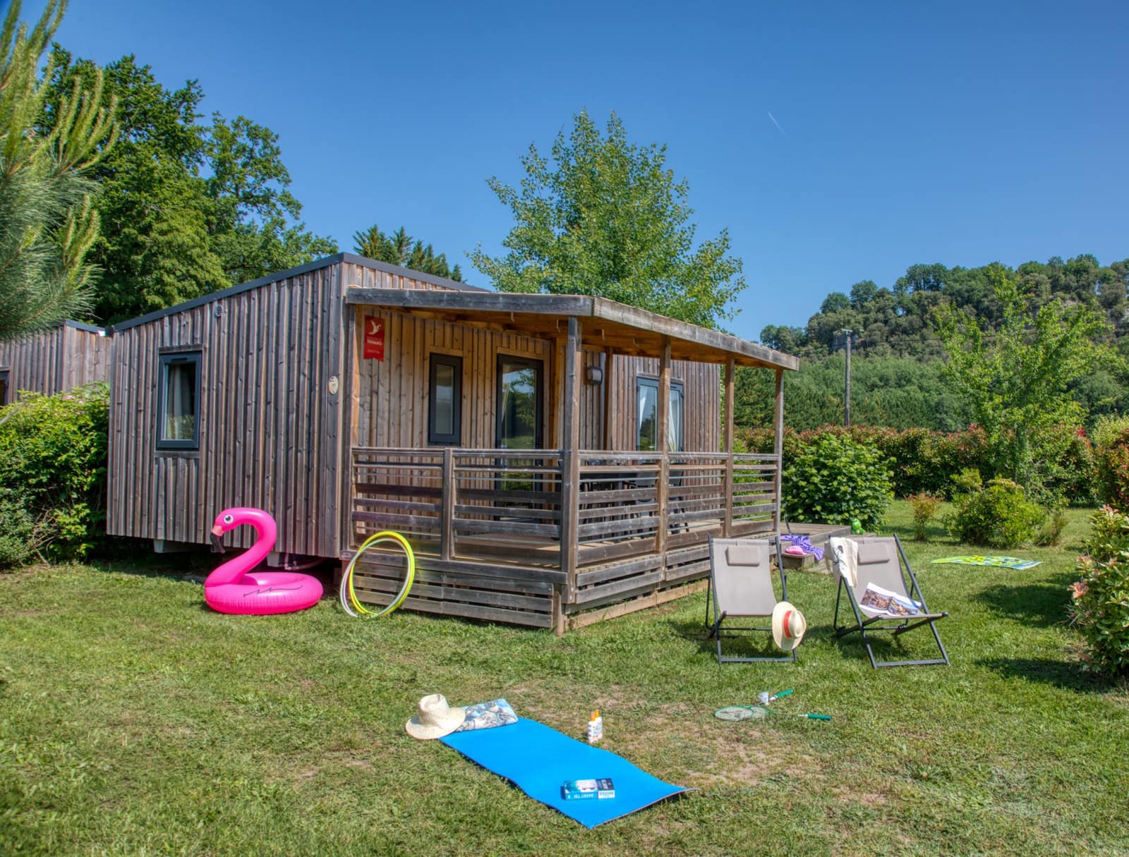 stacaravan-campbell-premium-flower-camping-la-sagne