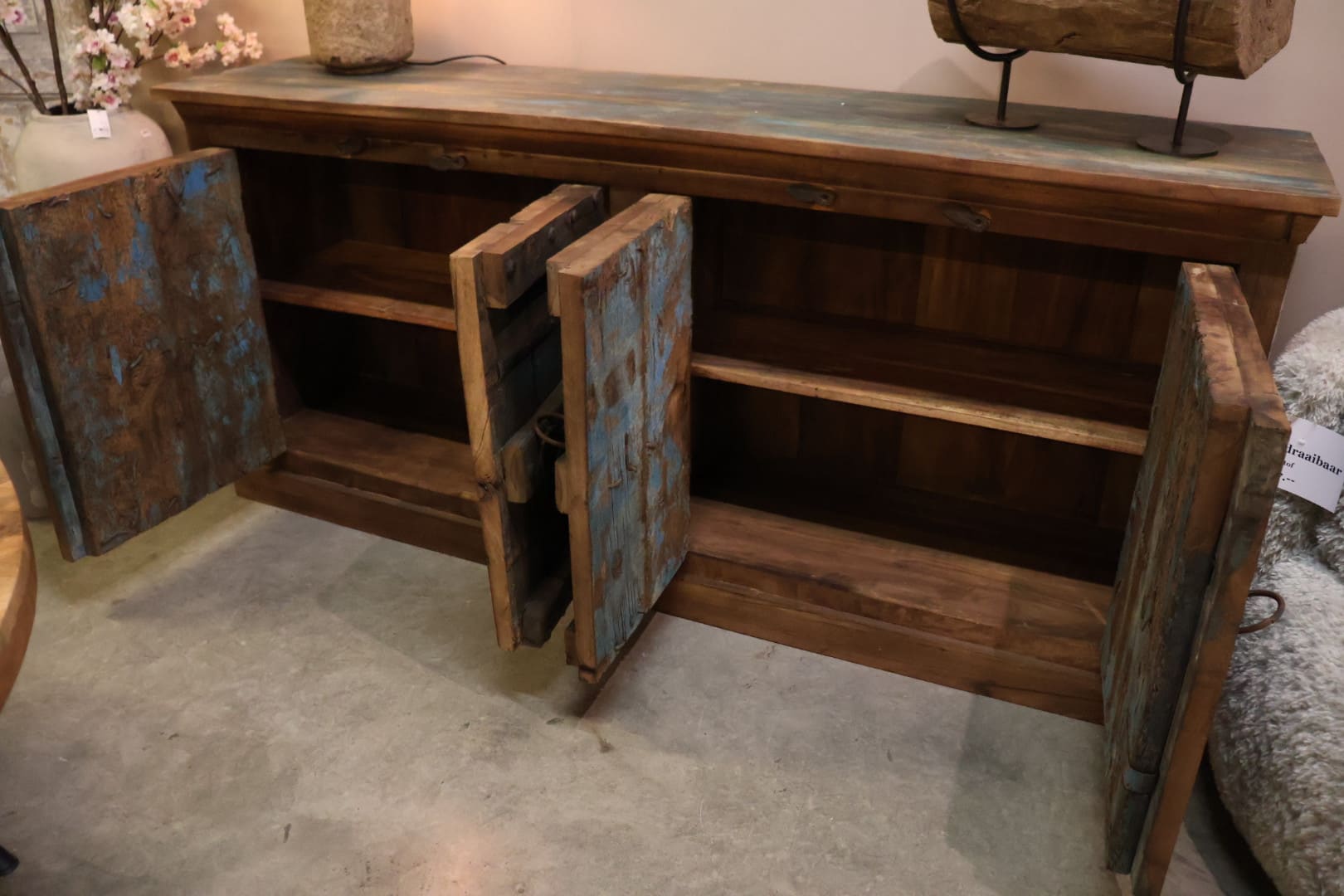 Vintage dressoir 250110 - Afbeelding 2