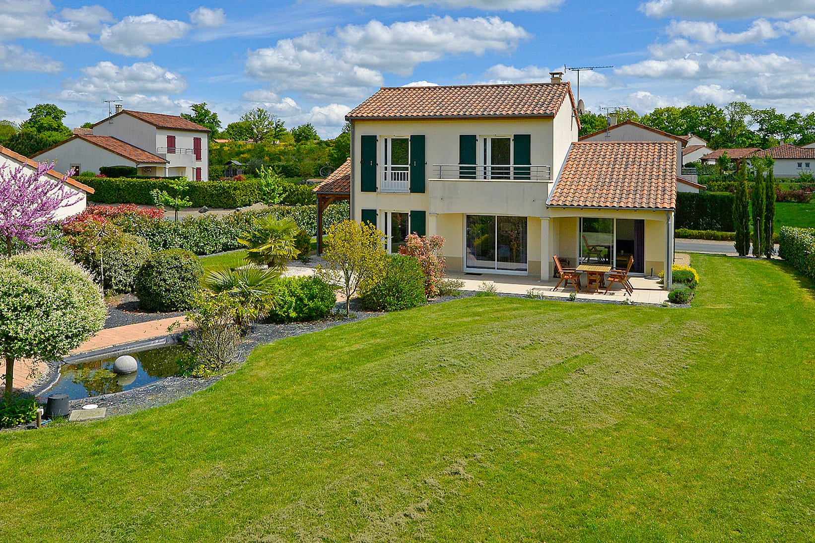 aveneau-46-4b-golf-des-forges-villapark-luxe-vakantiehuizen-zwembad-frankrijk