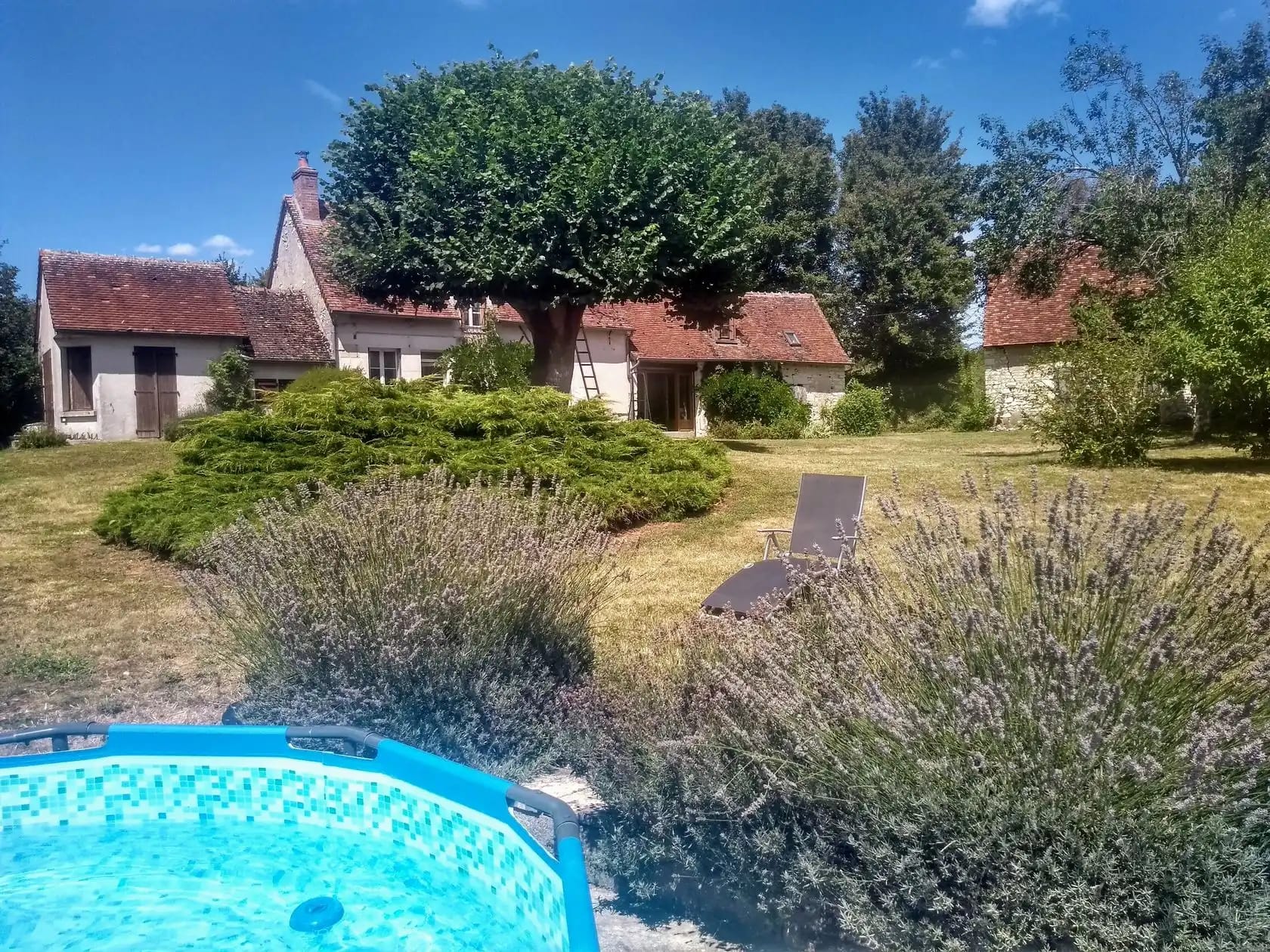 21760c59905a4920aa8a0468ac4c12bf