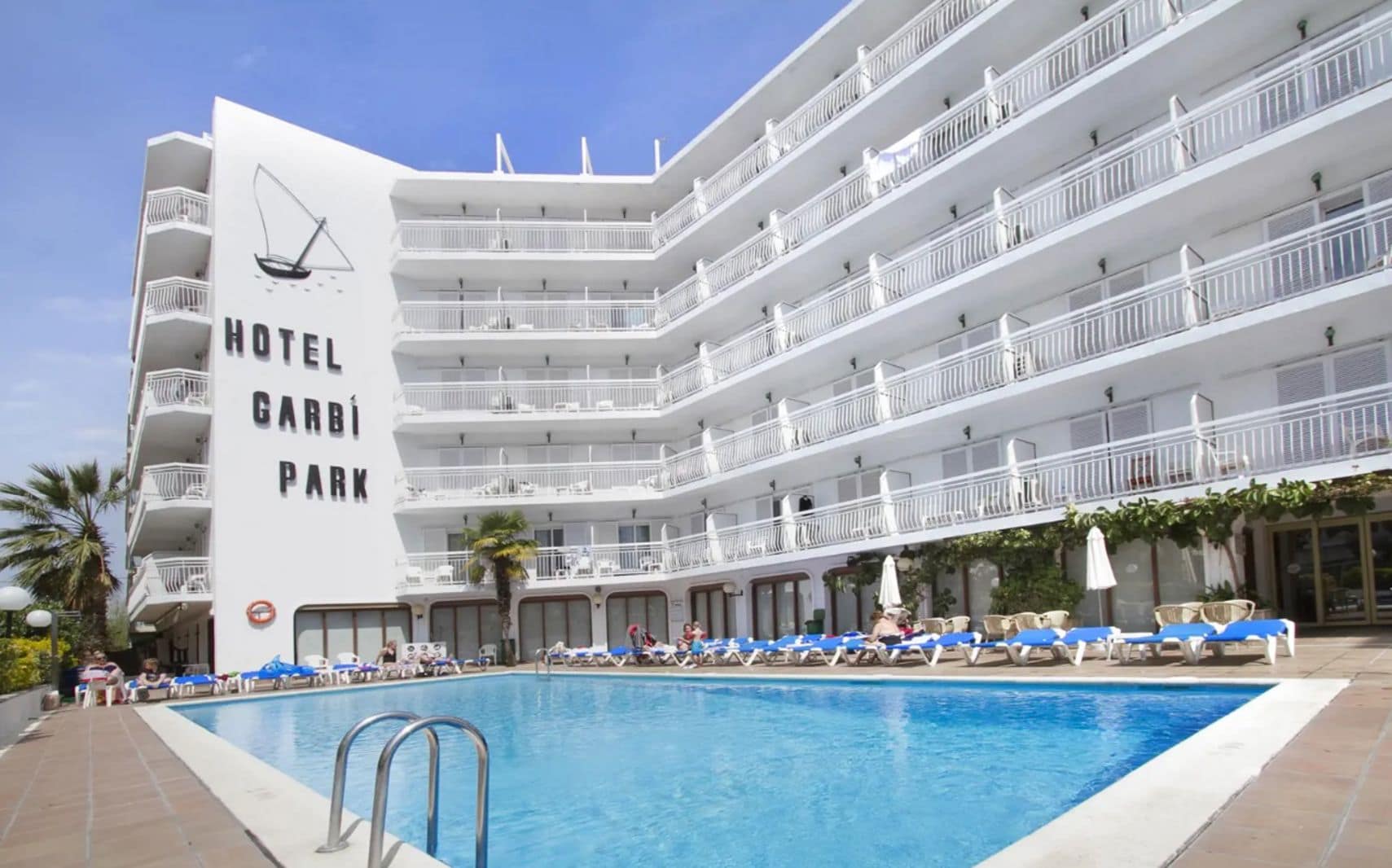 L1E10545A1W1600H1066