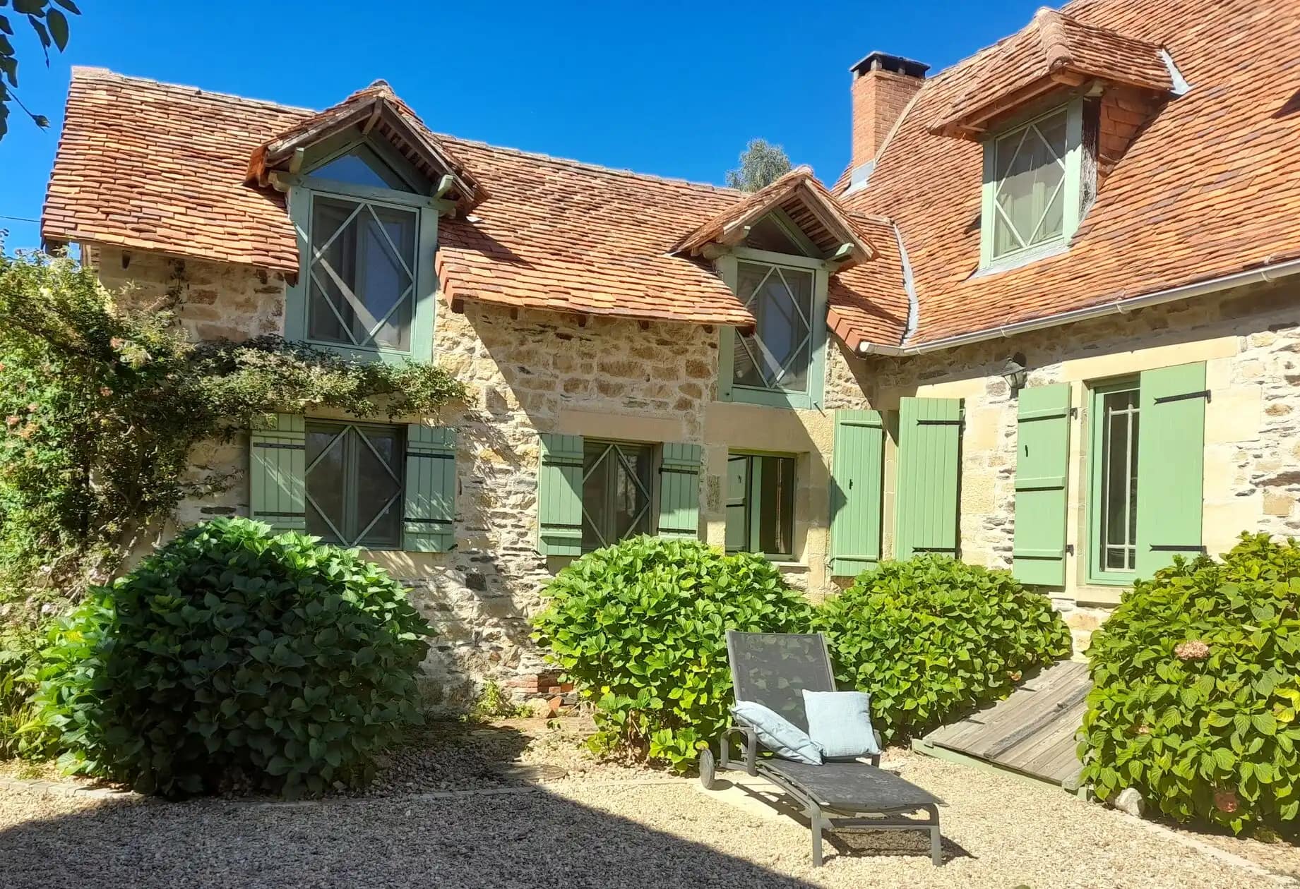 0a510d8ca3994e085692eb1408c02cbc