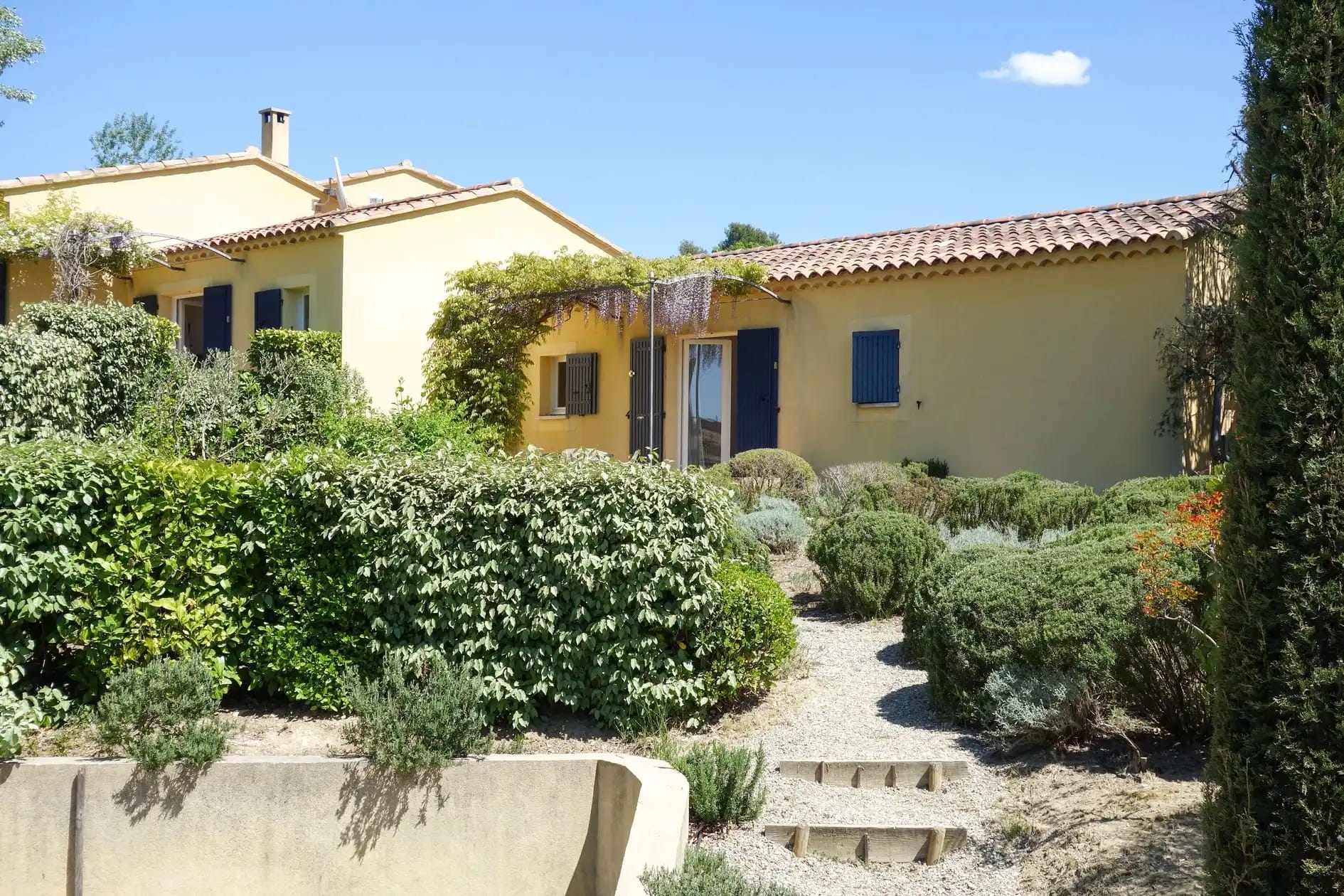 61a718690d478fec530336a2e01593a2