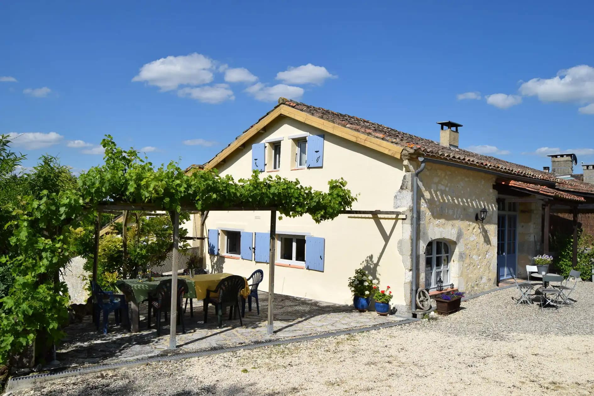 c5645be66c57cacaca18ac19eb8ca6ed