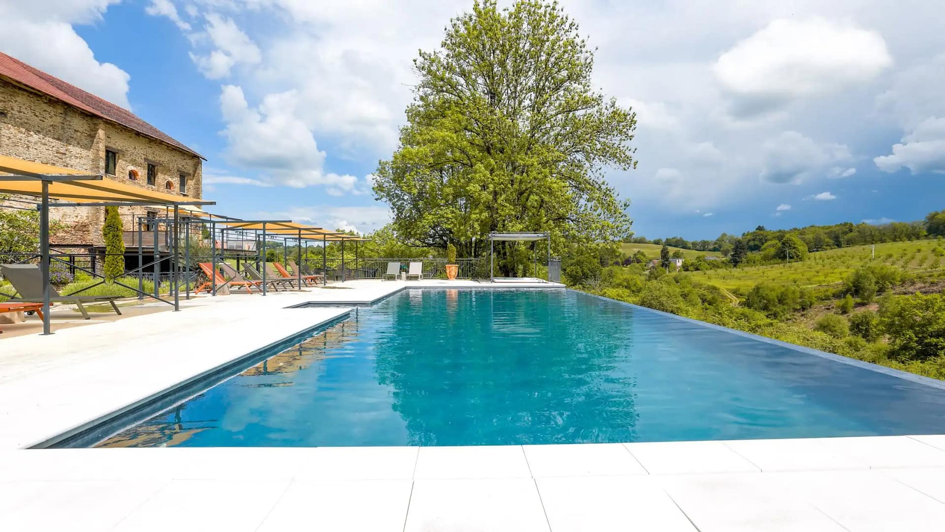 26e6d2b3c75be93ee35b00f4470898ba